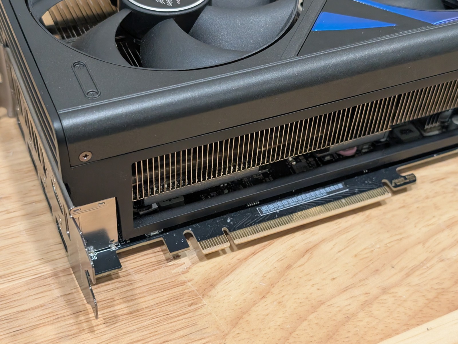BH  BEST OFFER ASUS ROG Strix  - Rtx 4090 24Gb Gddr6X 评论和价格