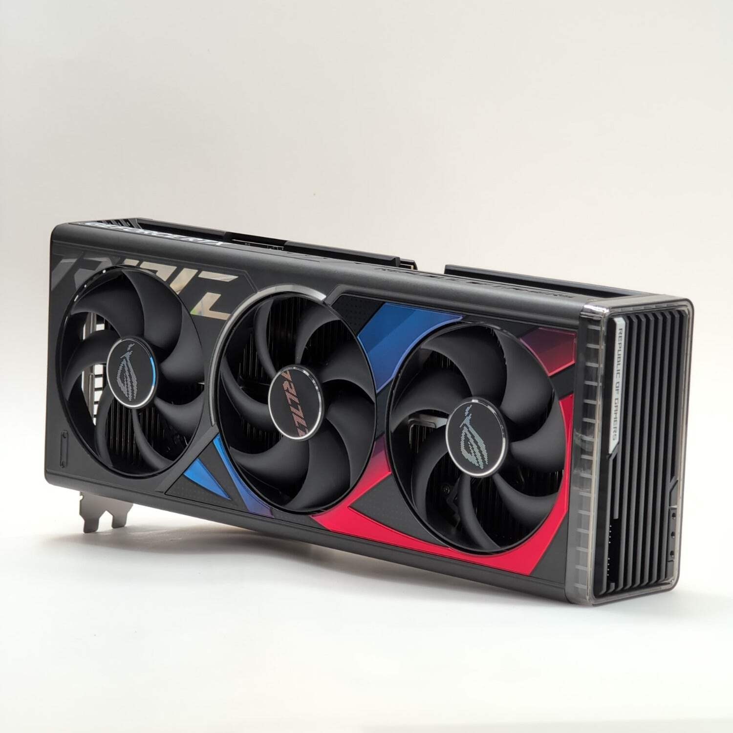 A. PREMIUM OFFER Asus GeForce  - Rtx 4090 24Gb Gddr6X 评论和价格